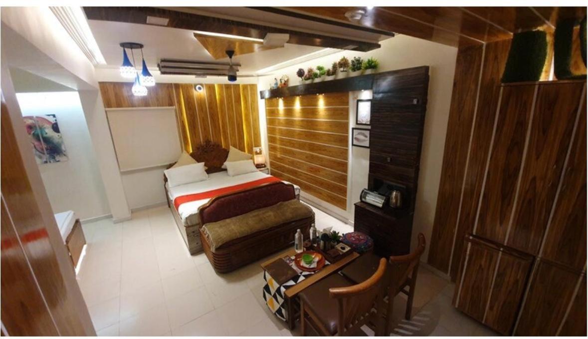Hotel Krishna Ahmedabad Exterior foto