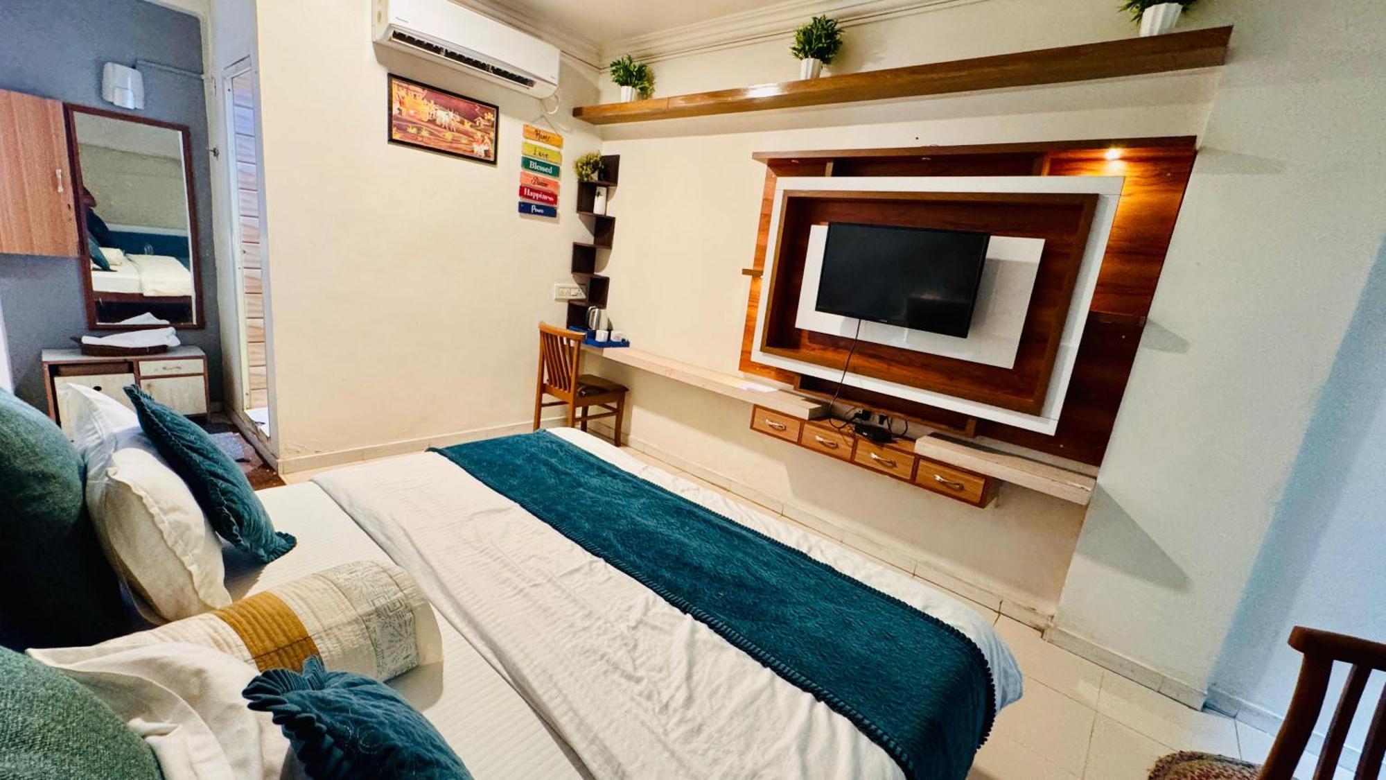 Hotel Krishna Ahmedabad Exterior foto
